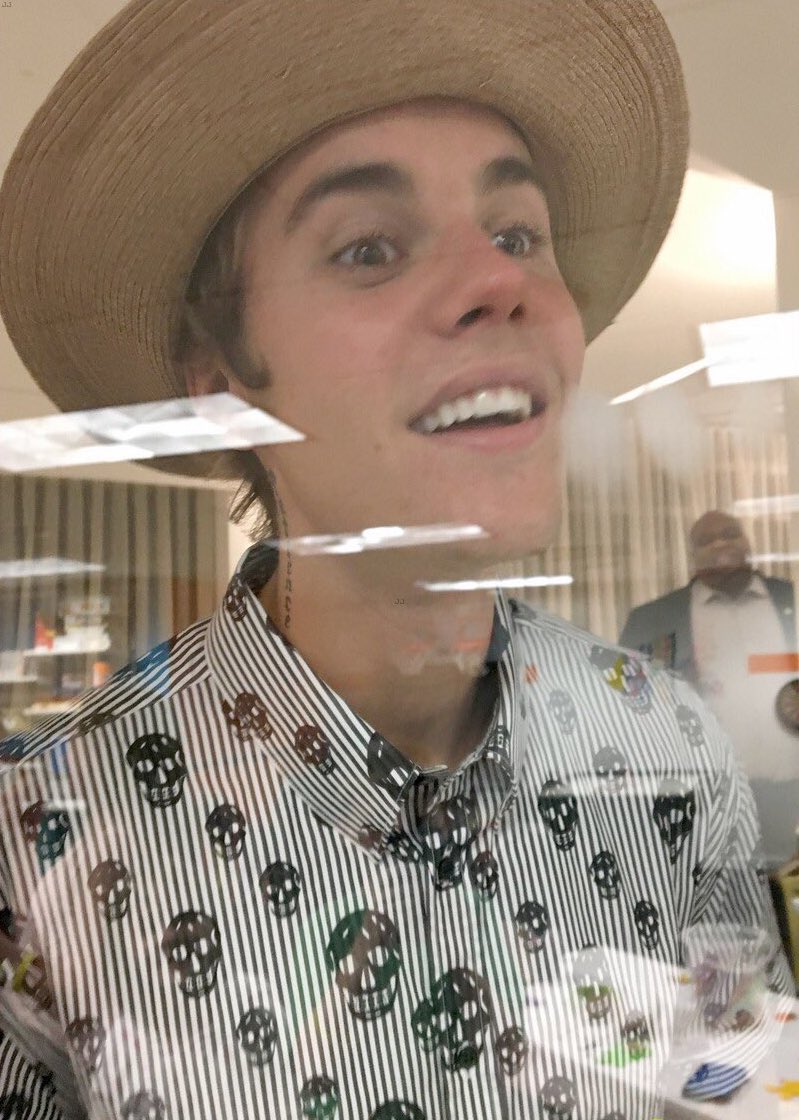 postsjustin's tweet image. 