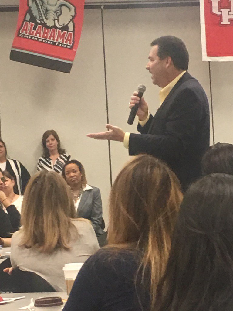 cantrels's tweet photo. Thank Dr. Muri for kicking off a great day of learning. #sbisdpkdiversity https://t.co/Dy8duA6ZHb