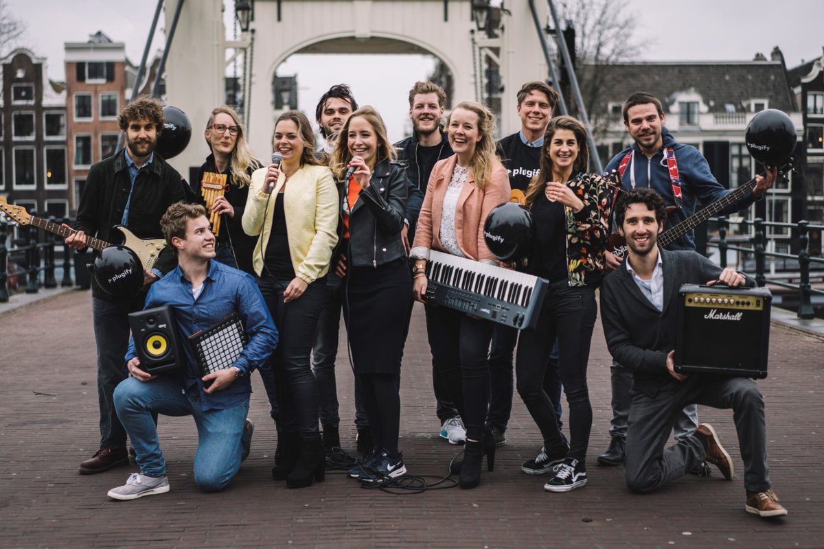 Plugifyclub's tweet photo. Stem op Plugify als Sprout startup van het jaar! #winnen https://t.co/Ip5YzTLHa8 https://t.co/UzQTDVk4sP