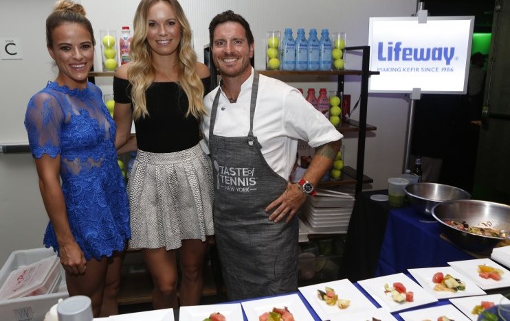 TasteofTennis's tweet photo. We cant get enough of these awesome #TasteofTennis pics in @Modern_Luxury! Thx #ManhattanMagazine #BeachMagazine https://t.co/kiBafbPRVq https://t.co/yvAlmqUPj6