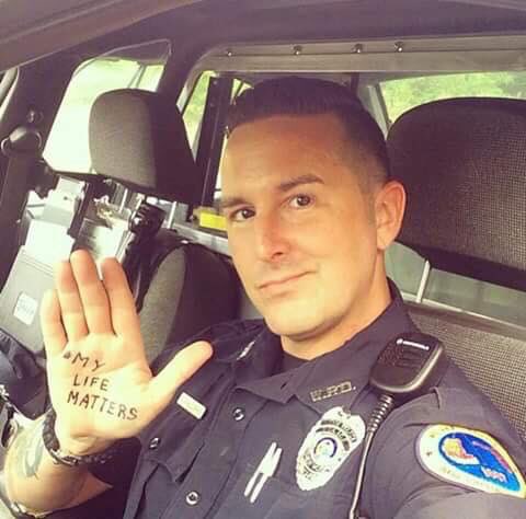 RightWayMN's tweet photo. Yes it does. #LawandOrder https://t.co/yModz1Nq7J
