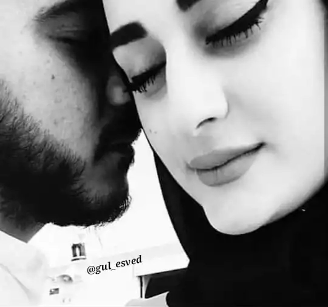 Sevda Dediğin Yerini Bilecek
Yâr/lâ Bir Olmayınca 
Yérle Bir Olacak Yürek ..✔