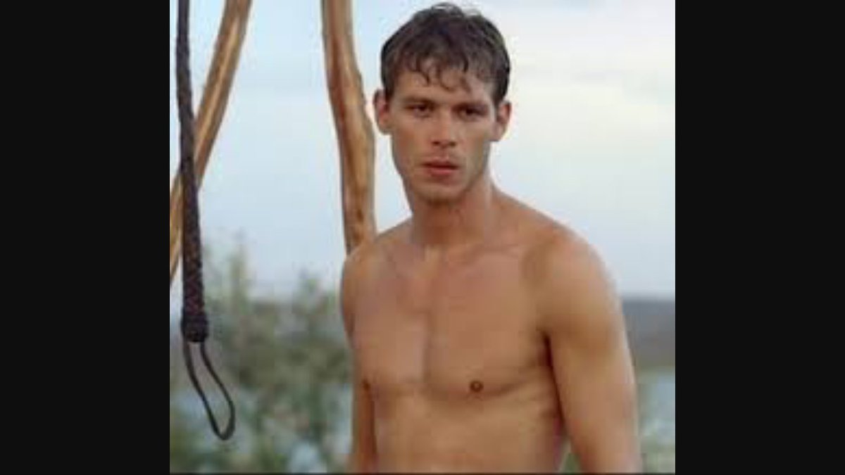 klaus_and_hayley (@hayley_klaus) on Twitter photo 