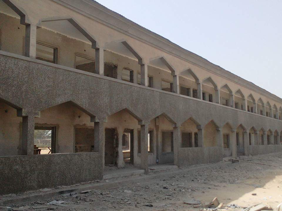 Habuhk4's tweet photo. #Educatinon : Constructions work on new primary school at 202 unit Housing by @Kashimshetiima 's administration opposite unimaid https://t.co/zFfB3naHxp