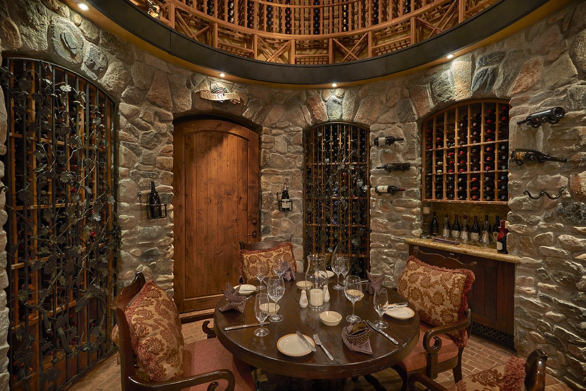 The Wine Tower at #Constantino's is a wonderful fine dining experience we offer here on #TheMountain
#GreatGolfIsJustTheBeginning #Wine