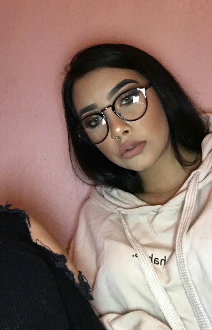 sweetfaults's tweet photo. —✿; Lotus flower bomb. https://t.co/KJMcneQJGX