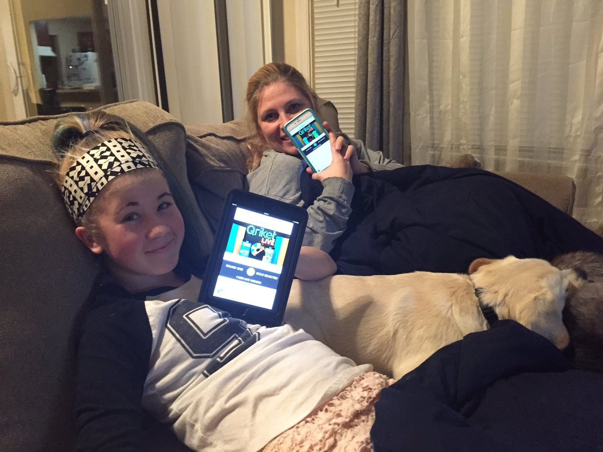 JennSzarek's tweet photo. #QriketLIVE @jcomparel  family bonding 😂😂 https://t.co/qjmi8bBteA