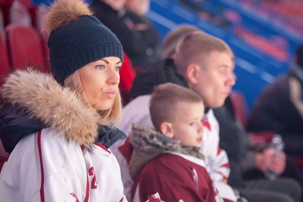 WorldJuniors's tweet photo. Latvian fans are hoping for a BIG win here in Montreal. #WorldJuniors #FINvsLAT https://t.co/XyLezS4Q8a