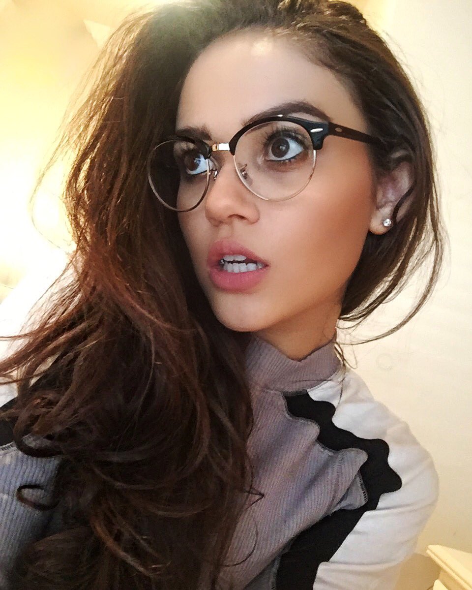 madisonpettis's tweet photo. 👀 https://t.co/klyiUV5m7K