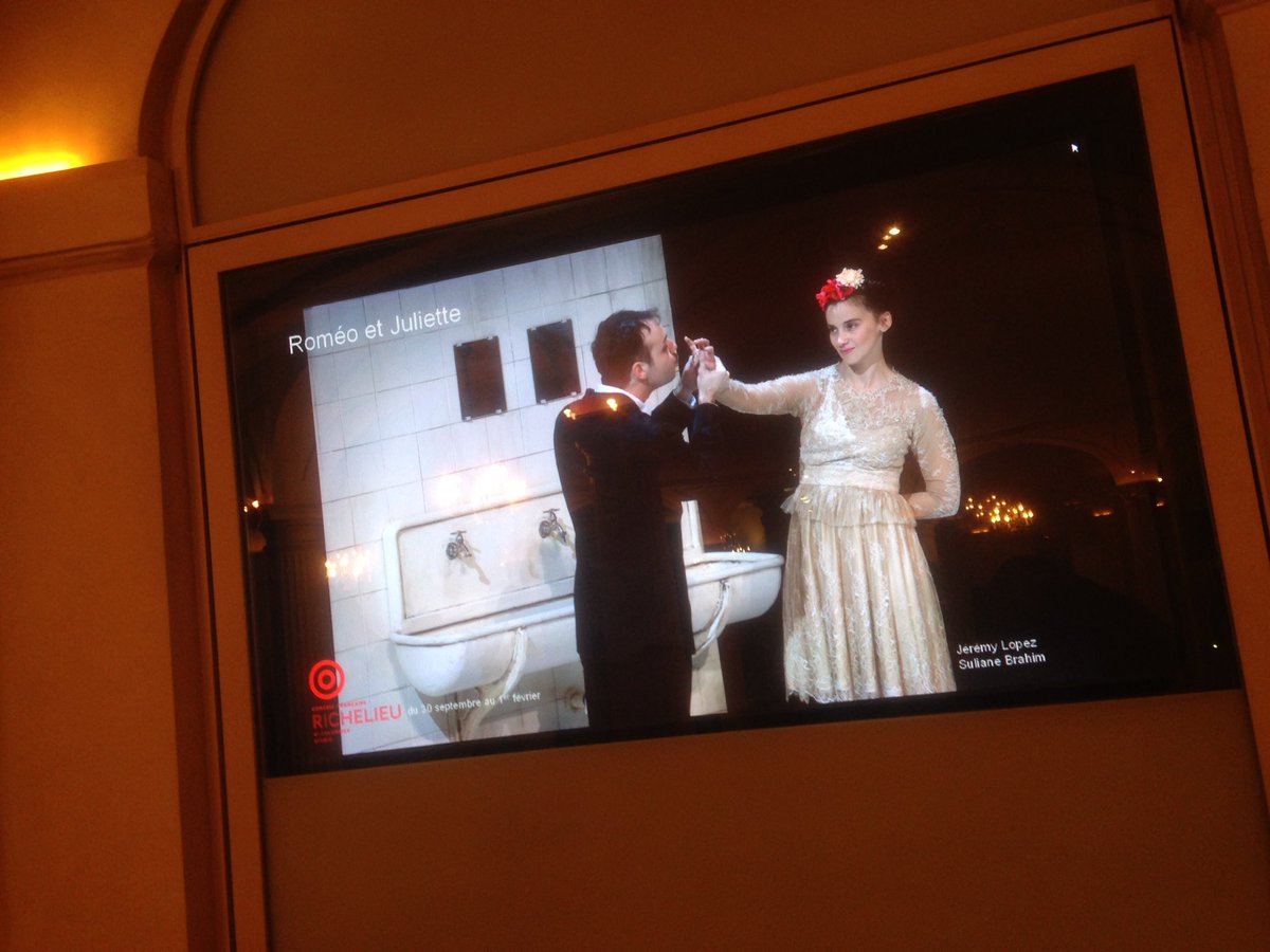 Nyantho's tweet photo. Excellent Roméo et Juliette ce soir à la Comedie Francaise. Pièce bien plus drôle que je ne l'imaginais ! https://t.co/uxkMuAWJa3