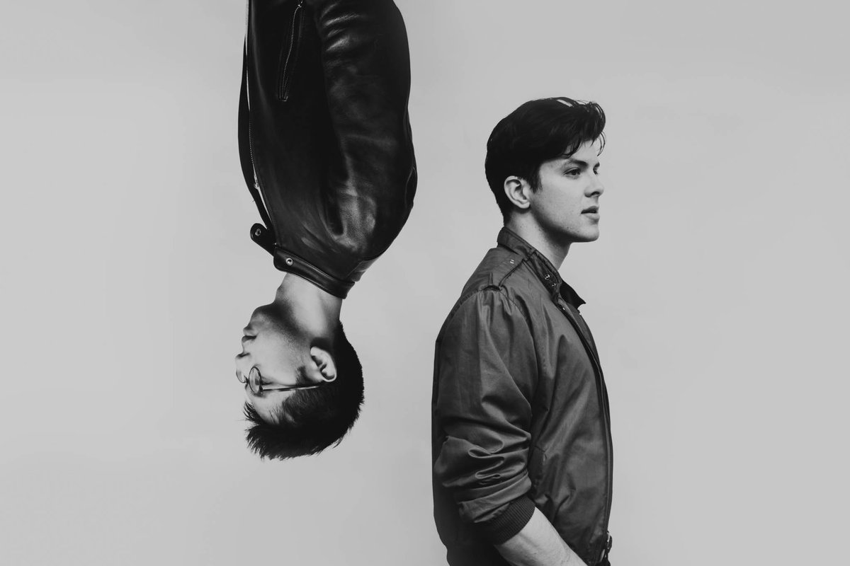 happy new year here are some photos of @magicman from last year: bit.ly/2iBapBn