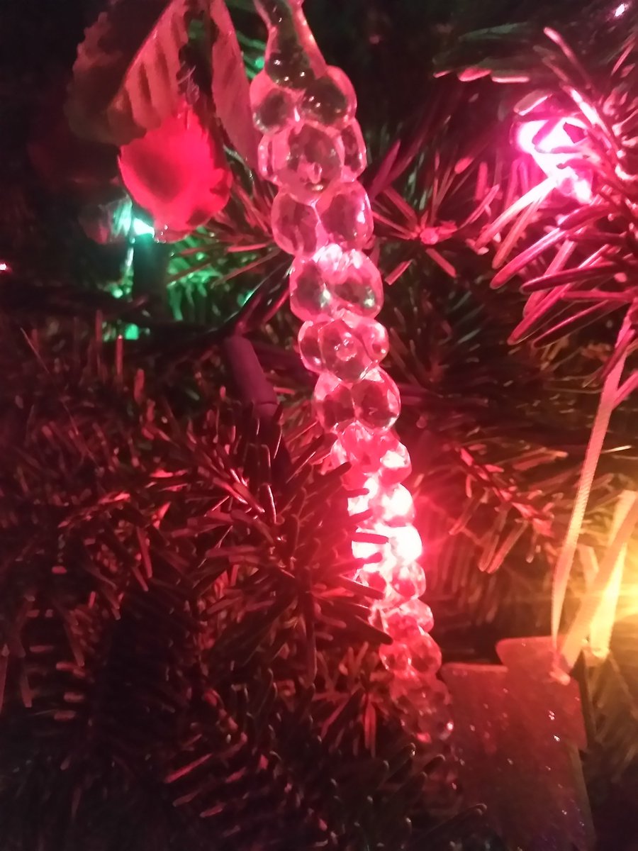 Cleokitty101's tweet photo. #yearof2016 How I miss Christmas! #christmasof2016 https://t.co/ybirDSzhxa