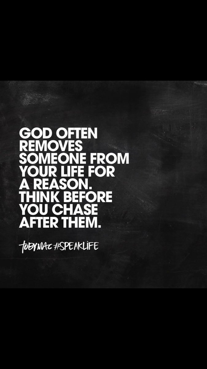F1RSTPRIORITY's tweet photo. Don't chase after people that God has removed. He removes them for a reason rather you know the reason or not. #KnowYourWorth https://t.co/an9k9hObgH