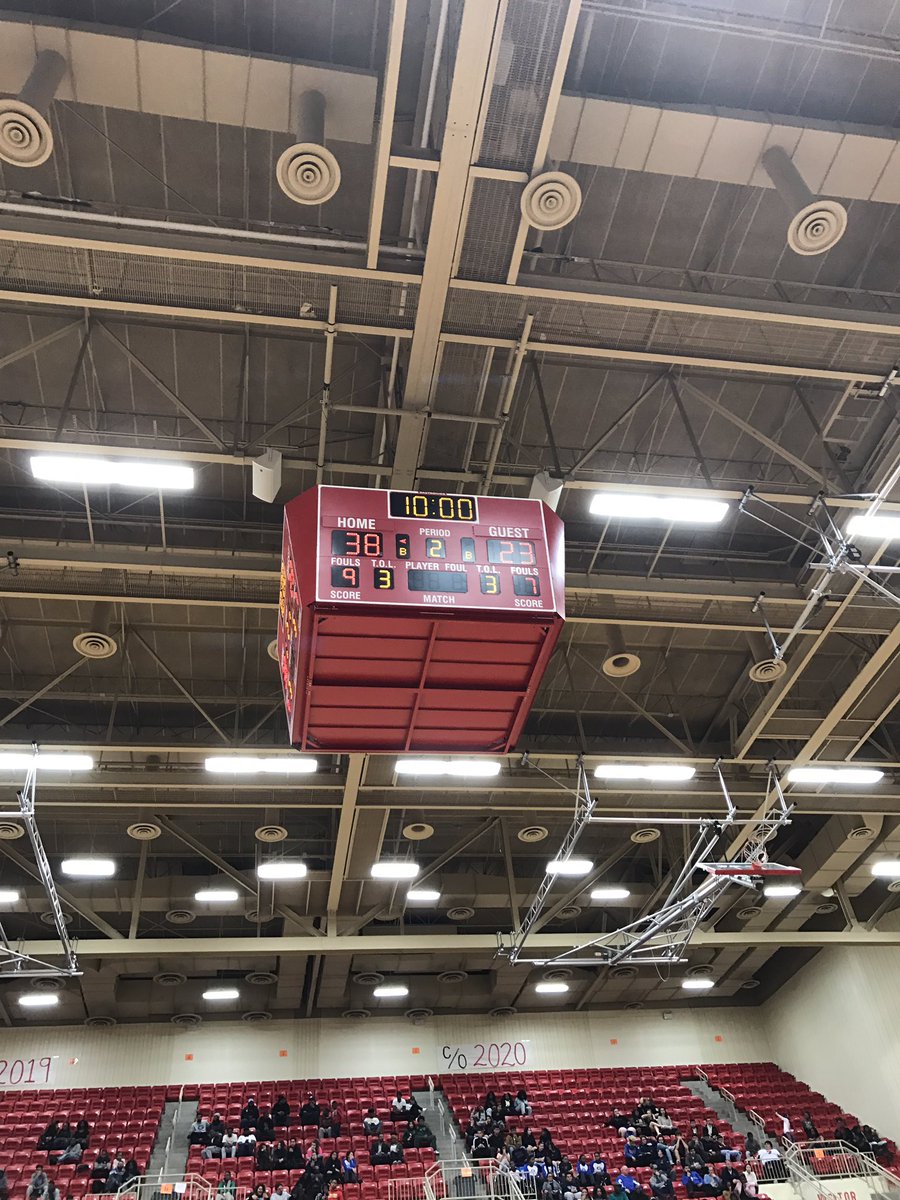 Sgp up at the half over Gp 38-23 @SGPHS , @sgpsports , @GPHSGophers , @GPHSBasketball #txhshoops #rivalrynight #FNGsports