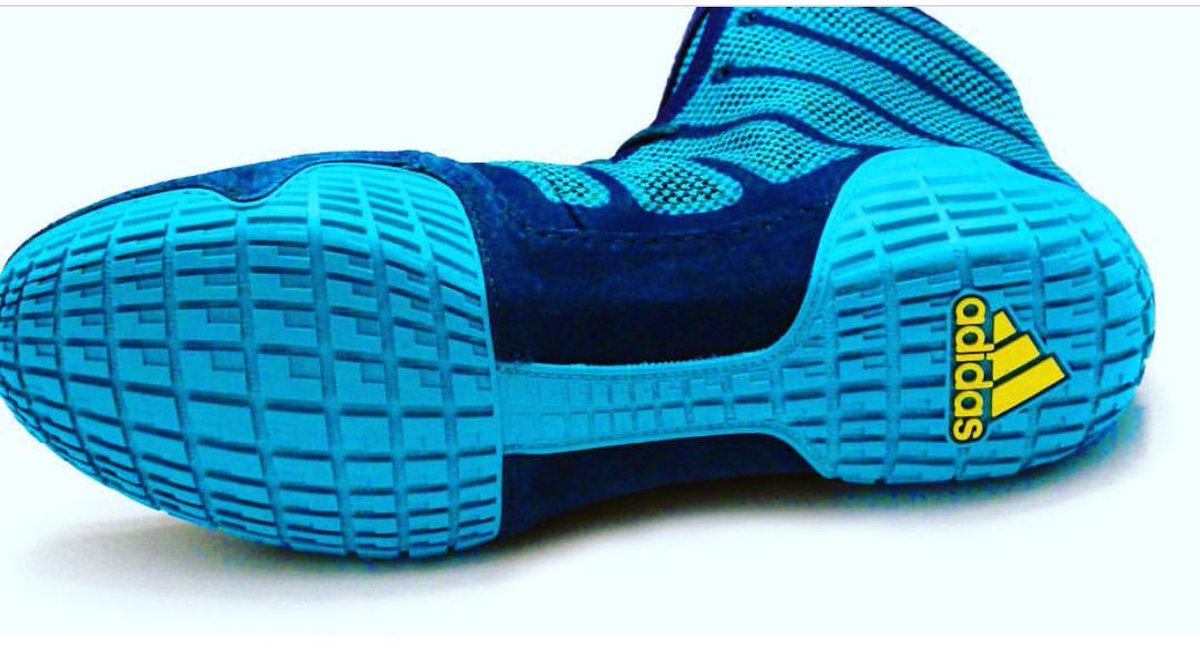 EricOlanowski's tweet photo. What are your thoughts on Adidas wrestling's new shoe grip, #adigrip ? https://t.co/Ao1P8g0vrN
