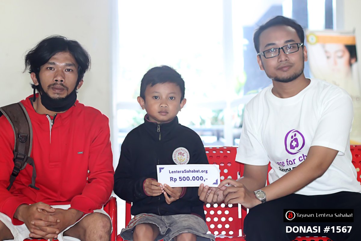 Donasi 1567 dari Anda telah kami serahkan kepada sahabat kecil Tatak (Varises Esofagus).