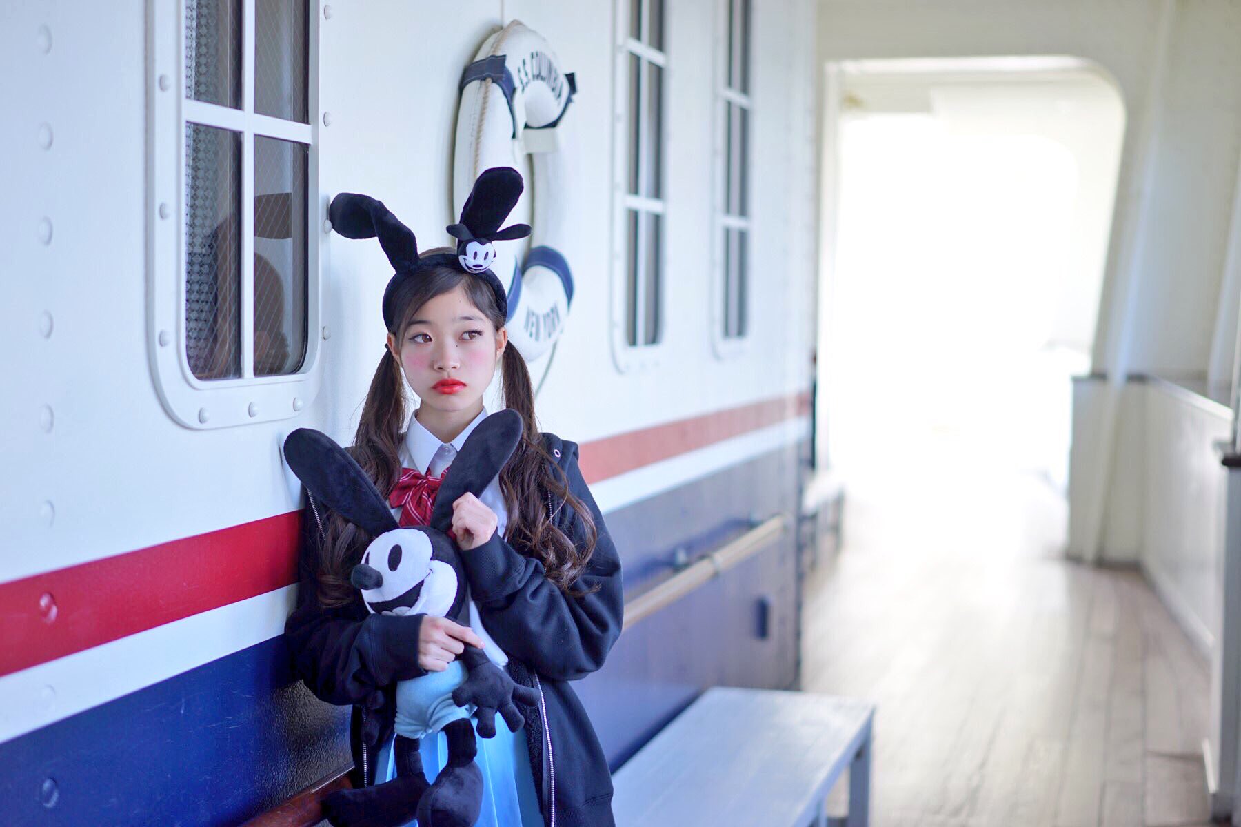 تويتر Rui かかかぶぶぶききき على تويتر 制服風オズワルドコーデ ディズニーシー ディズニーシー オズワルド らぶりつください T Co D3m2ogsbm0