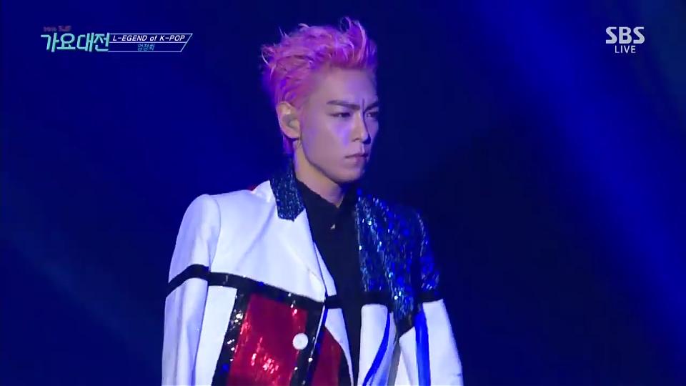 siModus_TOPbb's tweet image. gw tuh cmn diem jg udh karismatik!😏