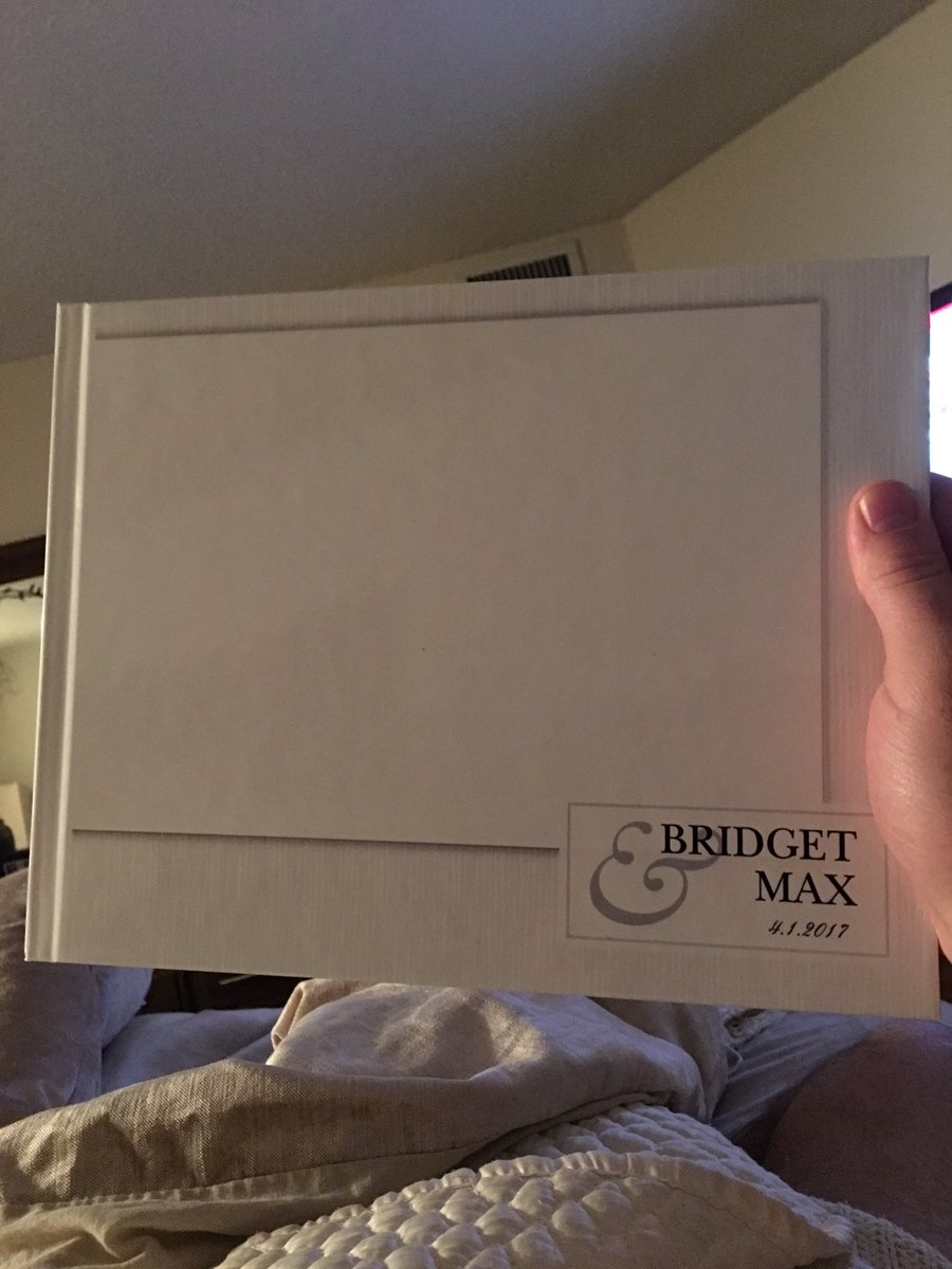 MaxwelDeanSmith's tweet photo. .@Shutterfly my fiancé spent 2 hours placing photos in our guestbook and when we received it there were no pictures https://t.co/KNW5wCRX7M