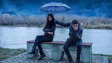 koottukaran007's tweet photo. ❤" #മഴ ഒരു കുട കീഴിൽ നമ്മെ...💕 
 ചേർത്ത് വച്ചു.......!!💕 
#മഴ വെയിലിനു വഴിമാറിയപ്പോൾ..💕..കാലം...,
 ഈ💕 വഴിയിൽ നമ്മെ തീർത്തും അപരിചിതർ ആക്കി.. https://t.co/iQYPHX0Yp1