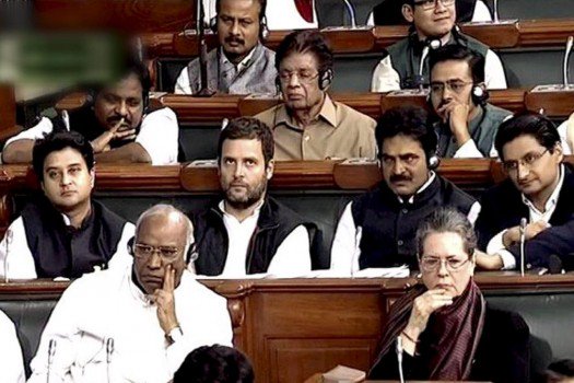 ScindiaDilSe's tweet photo. मेरे युवा साथी एवं हरियाणा की शान भाई दीपेंद्र हूडा जी को जन्मदिन की हार्दिक शुभकामनाएं🎂💐☺
#HBDDeependerHooda
@JM_Scindia @DeependerSHooda https://t.co/dHX2pwS4Lg