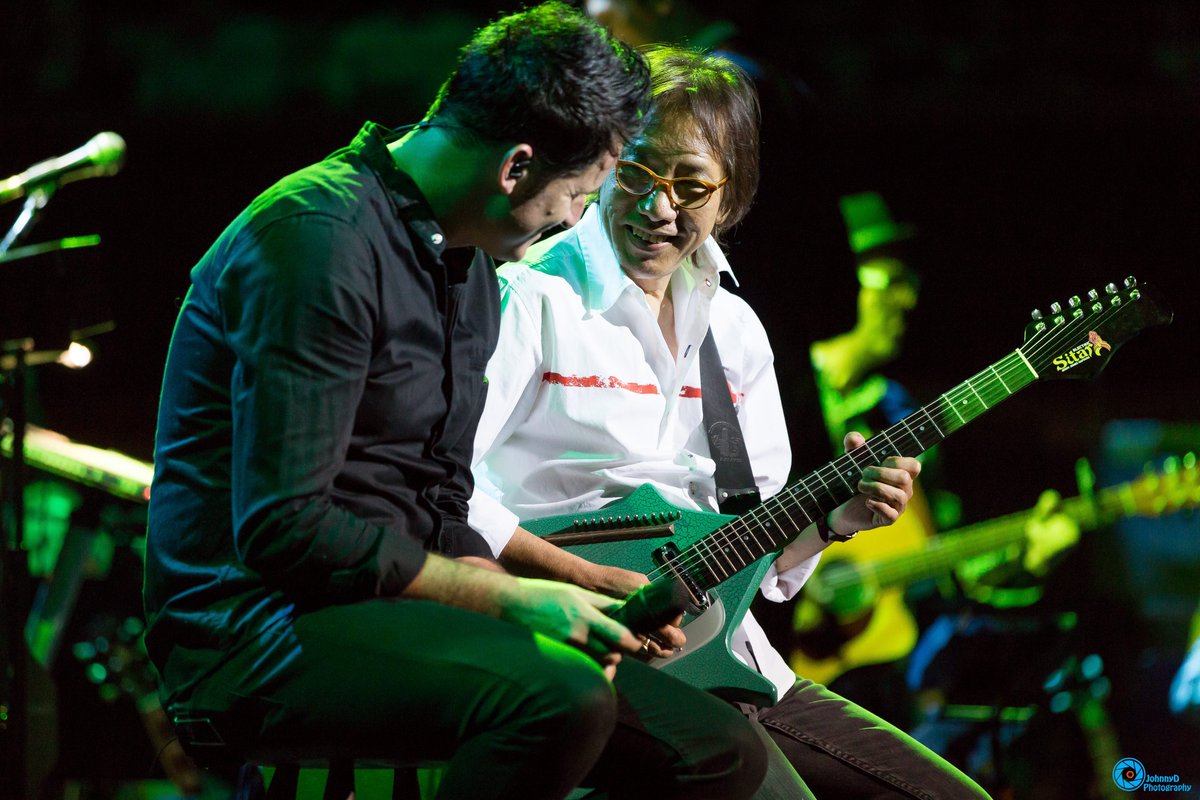 dehaan102's tweet photo. .@ciarangribbin #rexgoh #allyouneedislove @BeatlesLiveAu 
@SydOperaHouse #thebeatleslive #sydneyoperahouse
Gallery https://t.co/weeUhIzQ5G https://t.co/Q06sG40X0Y