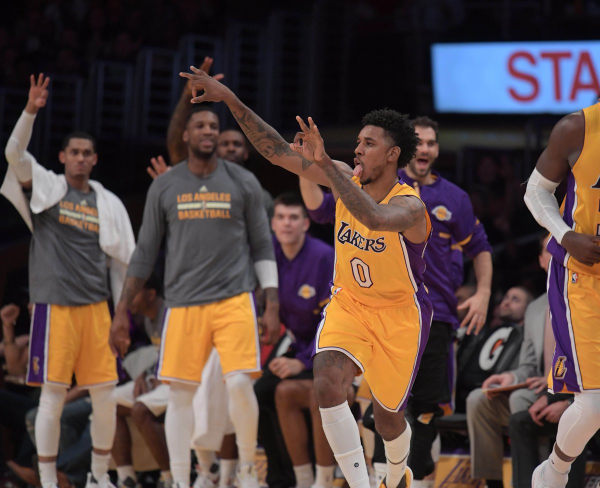 LakersSBN's tweet photo. This video of Nick Young and D’Angelo Russell’s first half threes will melt your face https://t.co/AgOXIhJZi4 https://t.co/ufLoBuiLHi