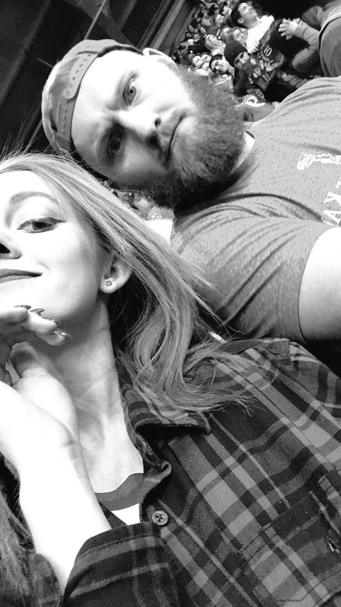 KillaKayy17's tweet image. There's some other good colleges, but there's no place like home #RCJH 💙❤️