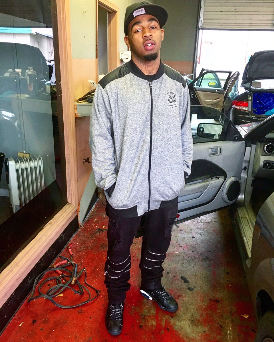 MoneybaggRod's tweet image. Real niggas last forever 💯💸💰#H2k @ heart_of_hustle