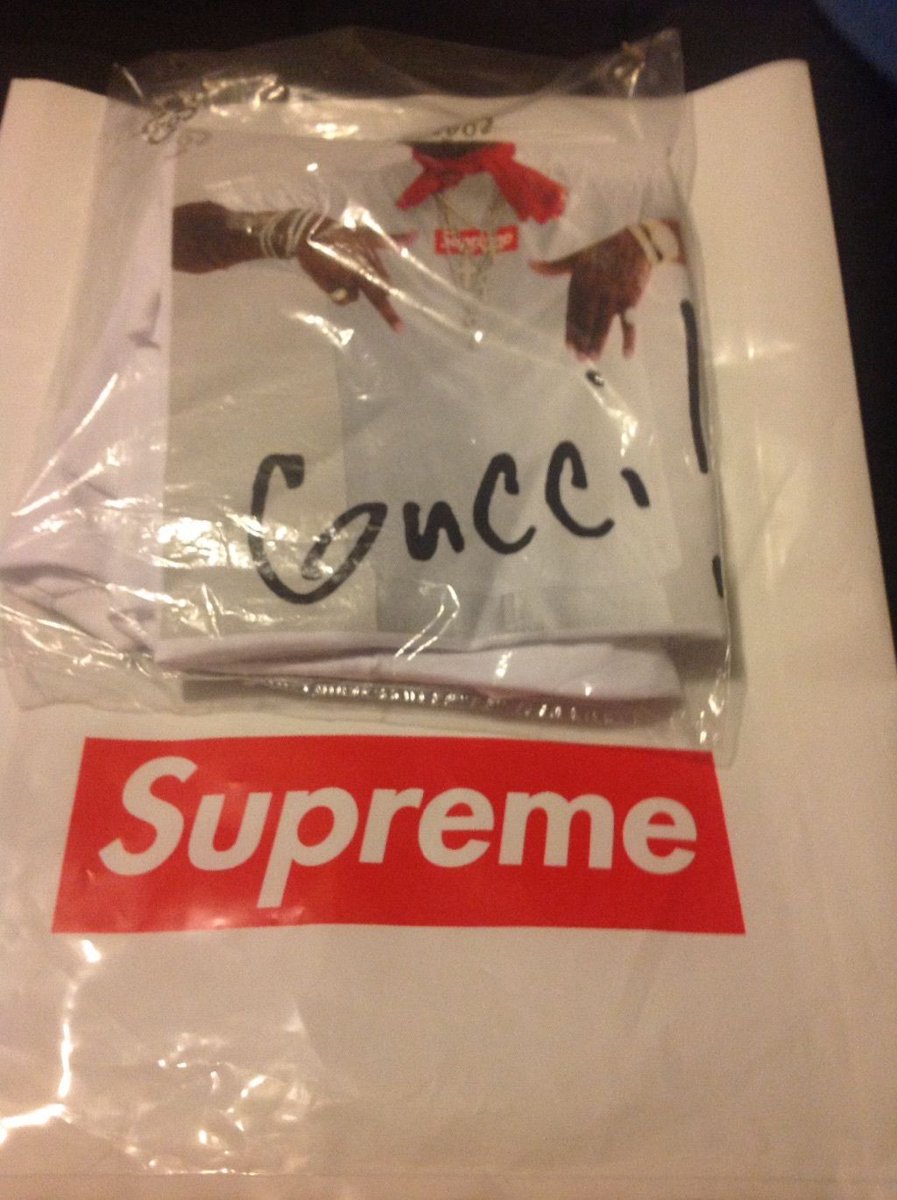 irc_type's tweet image. SUPREME GUCCI MANE TEE (WHITE)
-
SIZE: M
-
PRICE: $100
-
First come, first serve. DMs open.