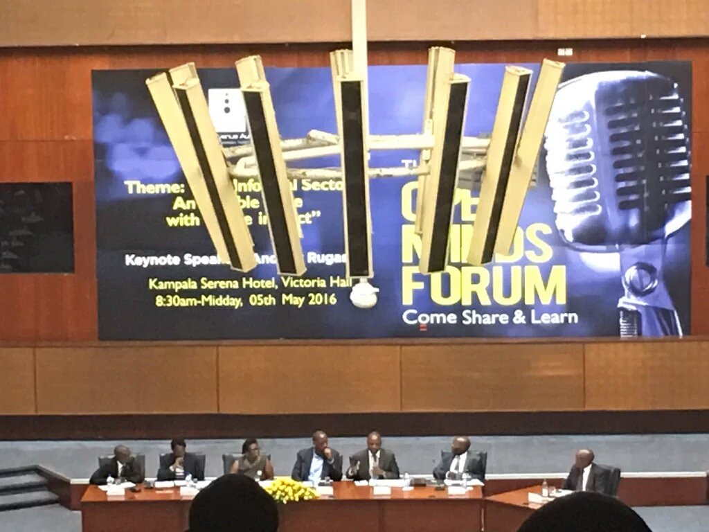 URAuganda's tweet photo. 1800 ; The number of Ugandans that took part in the 9th OpenMindsForum #OMF16 @kampalaserena in May. Biggest OMF audience #2016InPerspective https://t.co/9fbDJDbHtm