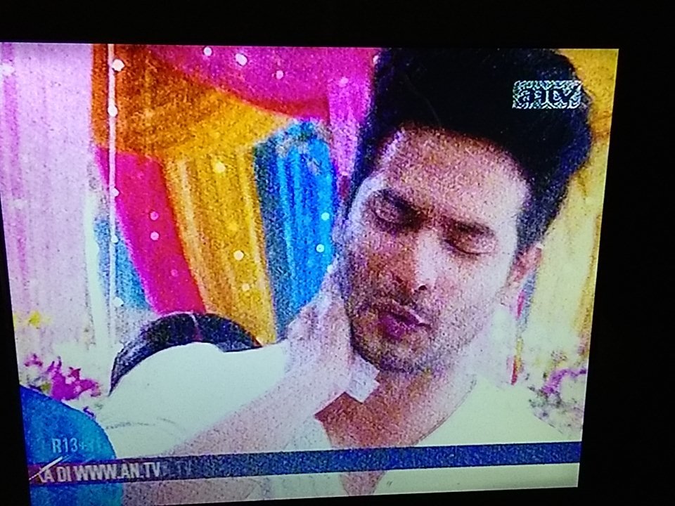 YuliatinLia's tweet photo. Ganteng juga ya 😁😁 #THAPKI155 @SeriesANTV @akangobet https://t.co/WkIlOBRPdo