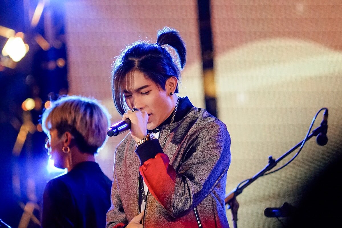 316_official's tweet photo. #แสงเทียนแห่งสยาม part 1
count down at CTW
31, Dec, 2016 https://t.co/M2C5hJXTk0