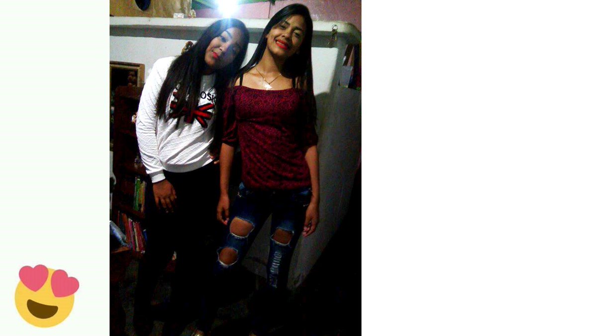 SintiaGonzalez9's tweet photo. ~Real💪 Infinitamente Con Ella Negra😍😘💣💞
31/12 #Terminando2016 #ComenzandoNuevoAño2017💞👌 https://t.co/QmYGipnr6J