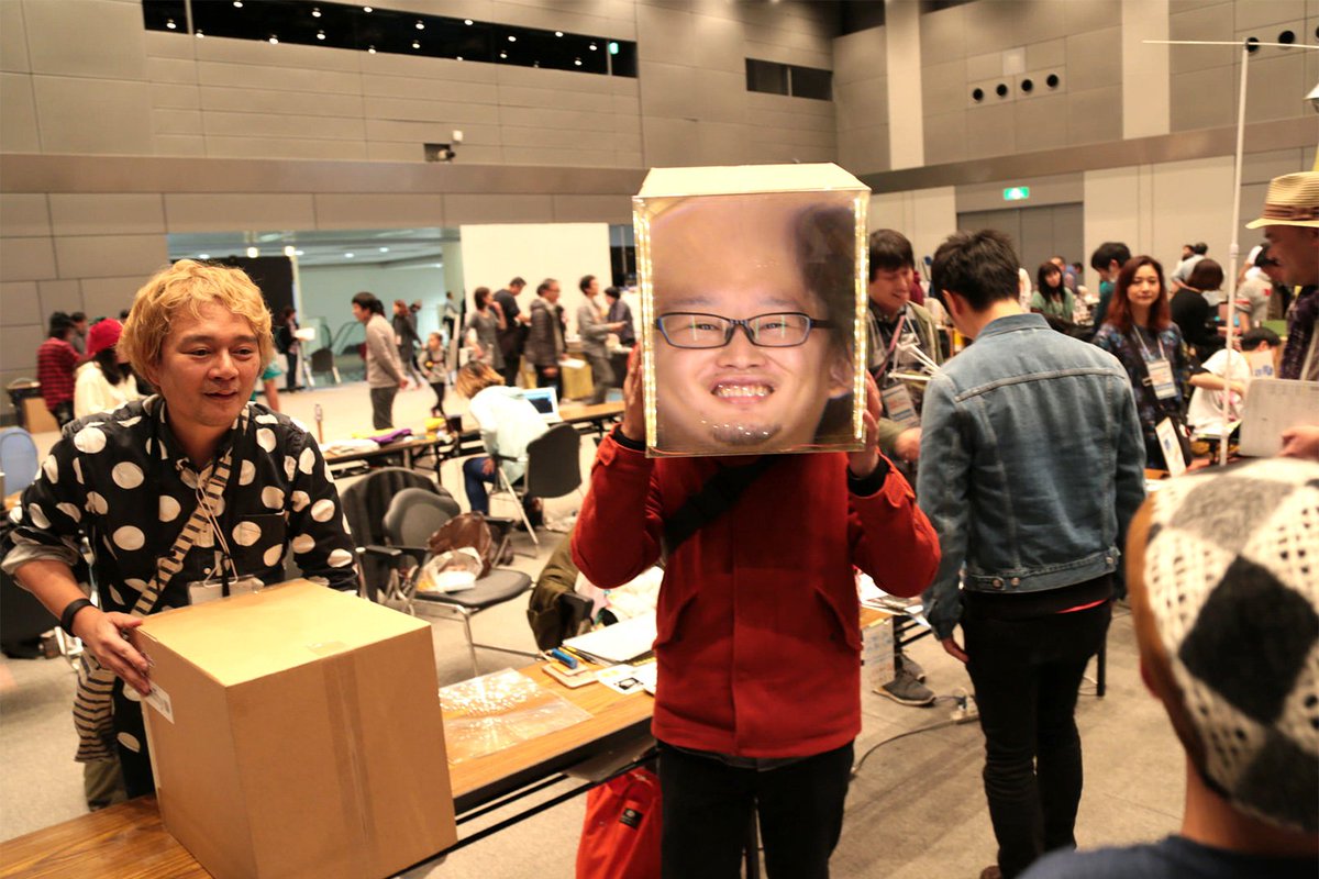 iamas_info's tweet photo. 昨年12月3日・4日に行われたOgaki Mini Maker Faire 2016のレポートを公開しました。是非ご覧ください。#OMMF2016
（レポート：小林茂教授）

https://t.co/L1thZnQQlz https://t.co/piSGtD7aWc