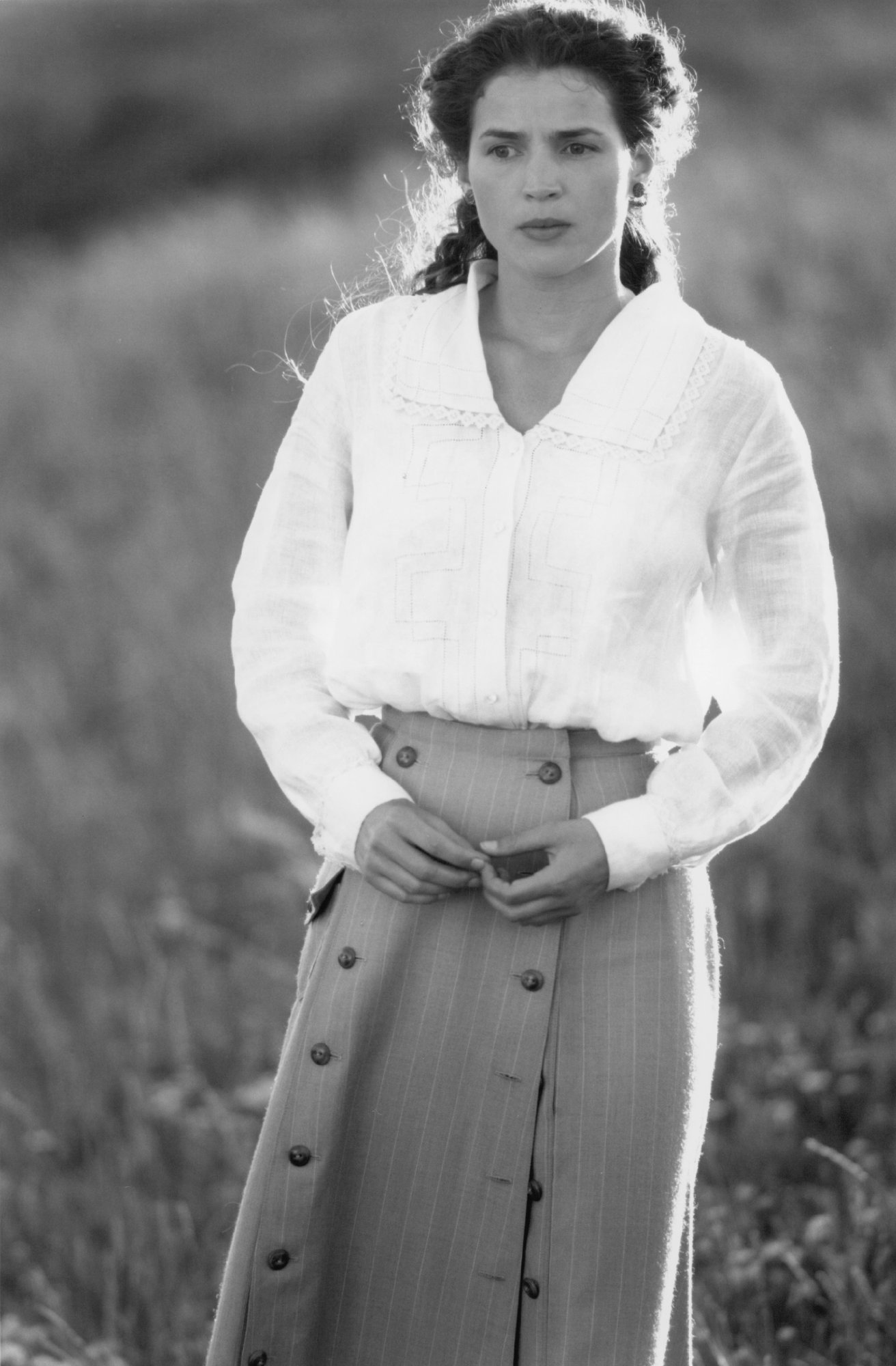 HAPPY BIRTHDAY 

Julia Ormond 