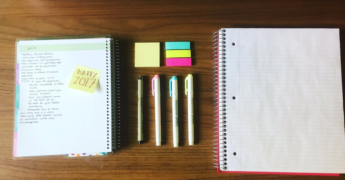 CreatingCatRose's tweet image. January 4, 2017 // Preparing for next semester in my #Planner