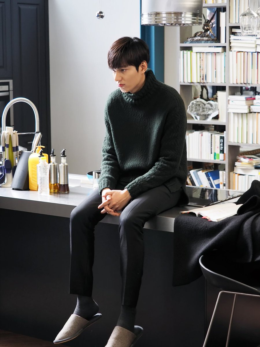KSeriesAD's tweet photo. อีมินโฮ จอนจีฮยอน อีจีฮุน ระหว่างถ่ายทำ #LegendOfTheBlueSea ช่อง SBS https://t.co/OtKZE4MH5a
