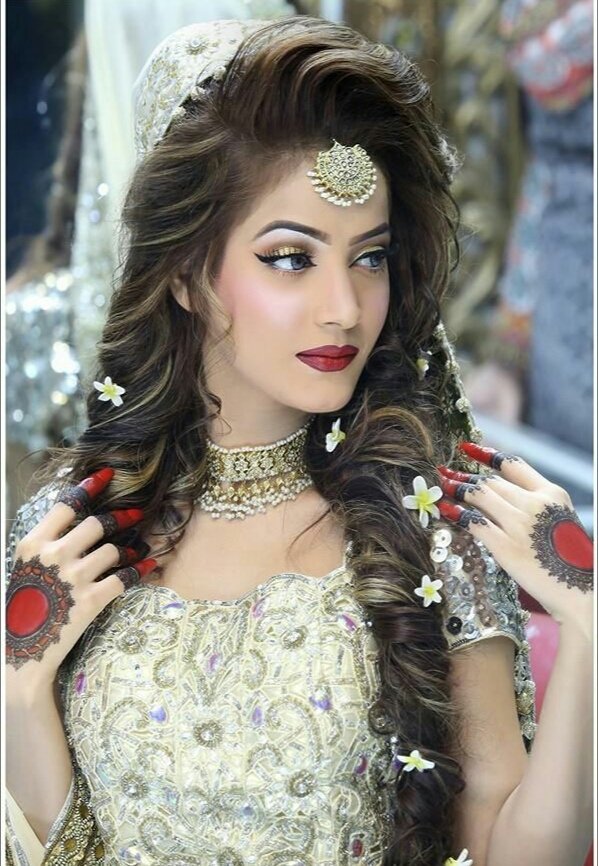 Bridal Hair Artistry on Twitter idea girls of Pakistani Bridal Hairstyle  step by step in pictures are simple for Mehndi Barat and Walima function  wedding long  Bridel  httpstcoPK2qylKQsj  Twitter