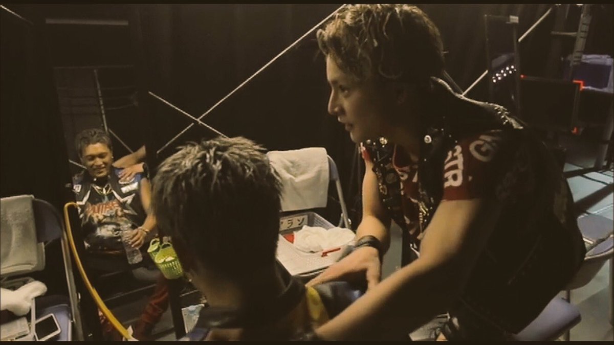 7hamaichi7's tweet photo. 自分だって辛いのに、疲れてるのに

辛い要素出さないで笑顔で振舞って

皆を勇気づけて、元気づけて、

メンバーの体調を心配する

そんなリーダーが私は大好きなんです🍊

#共感RT https://t.co/w2iRJEFWKS