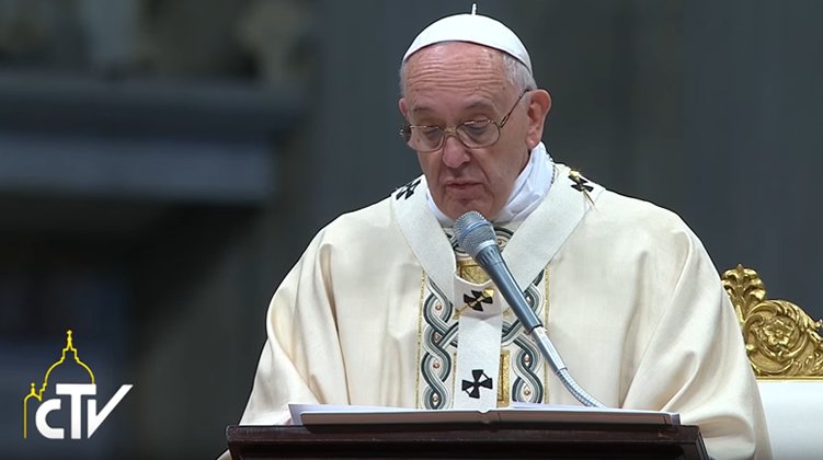 #PapaFrancesco celebra la Messa nella Solennità dell'Epifania del Signore. SEGUI ORA LA DIRETTA TV ➡ goo.gl/4VyJnm