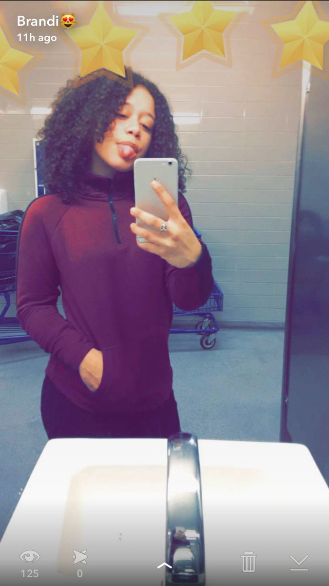 ___BrandiNicole's tweet photo. Add me on snap Brandicemer https://t.co/X4q6C0xWV8