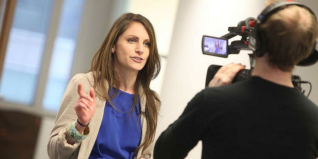 How can you juggle a media #career with being a #mum? 👶📺 
We asked the experts bbc.in/2j3YTl1