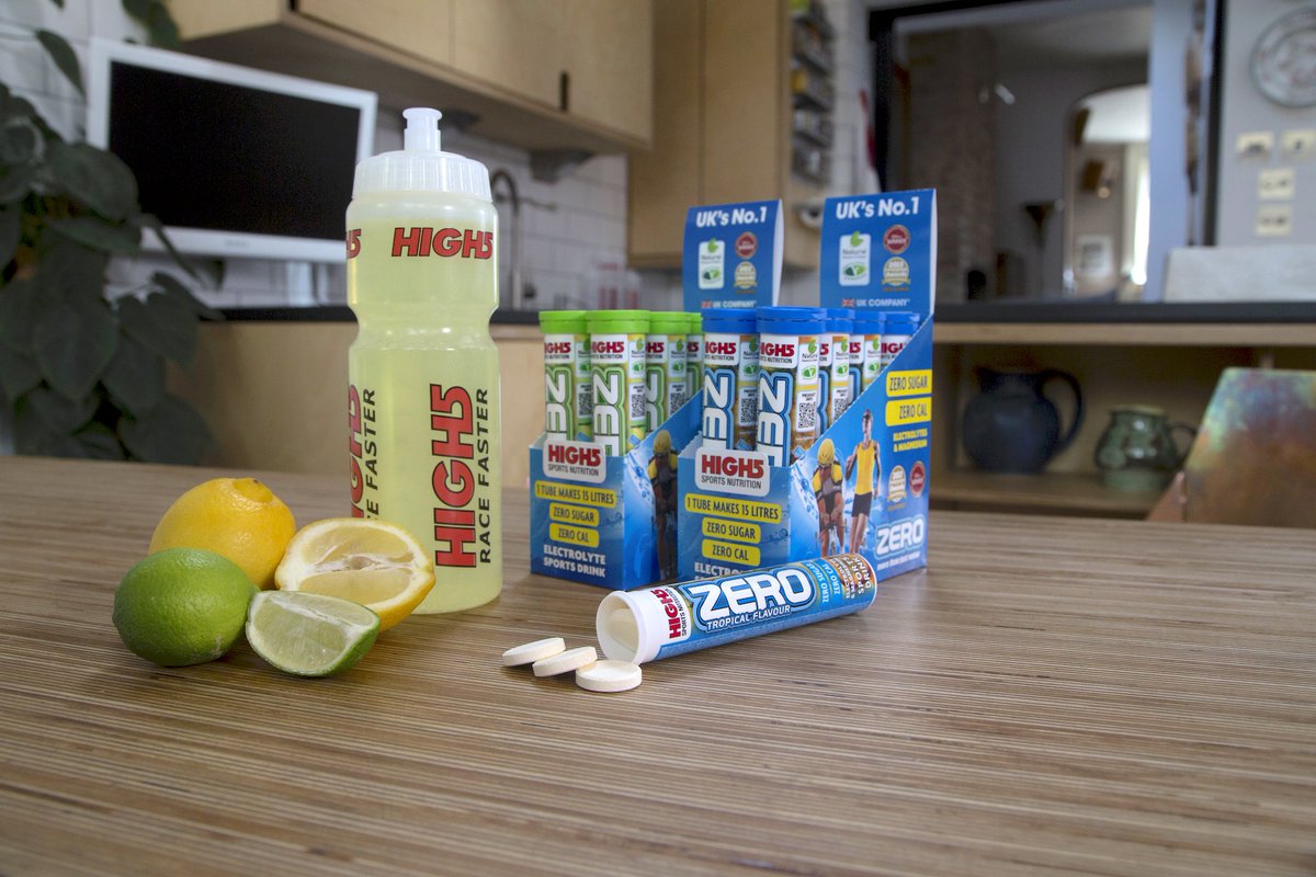 HIGH5Nutrition's tweet photo. Rehydration with zero sugar and calories! For the chance to WIN a tube of ZERO, simply RT and Follow Us

#FreebieFriday #FridayFeeling https://t.co/w1tP6pAi8K