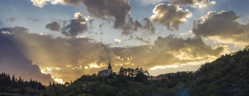 Questa sera al cinema La Perla <a href="/ComuneTorreglia/">ComuneTorreglia</a> 20.45 l'anteprima di "Borghi d'Italia" dedicata alla città, a cura di <a href="/TV2000it/">Tv2000.it</a> #Torreglia