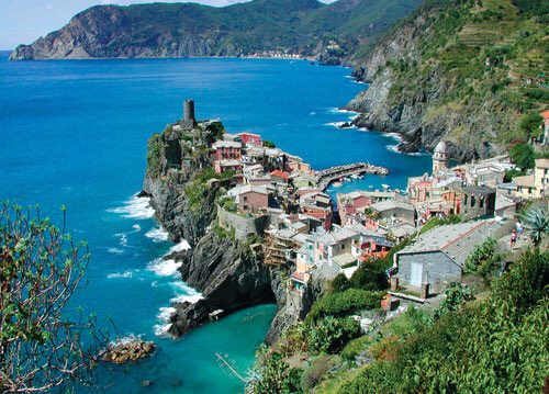theIiabiIity's tweet photo. Parco Nazionale delle Cinque Terre, Liguria

- not a monument but deserves to be mentioned loOK AT IT
- no words can describe it, heaven https://t.co/iO15lWp84V