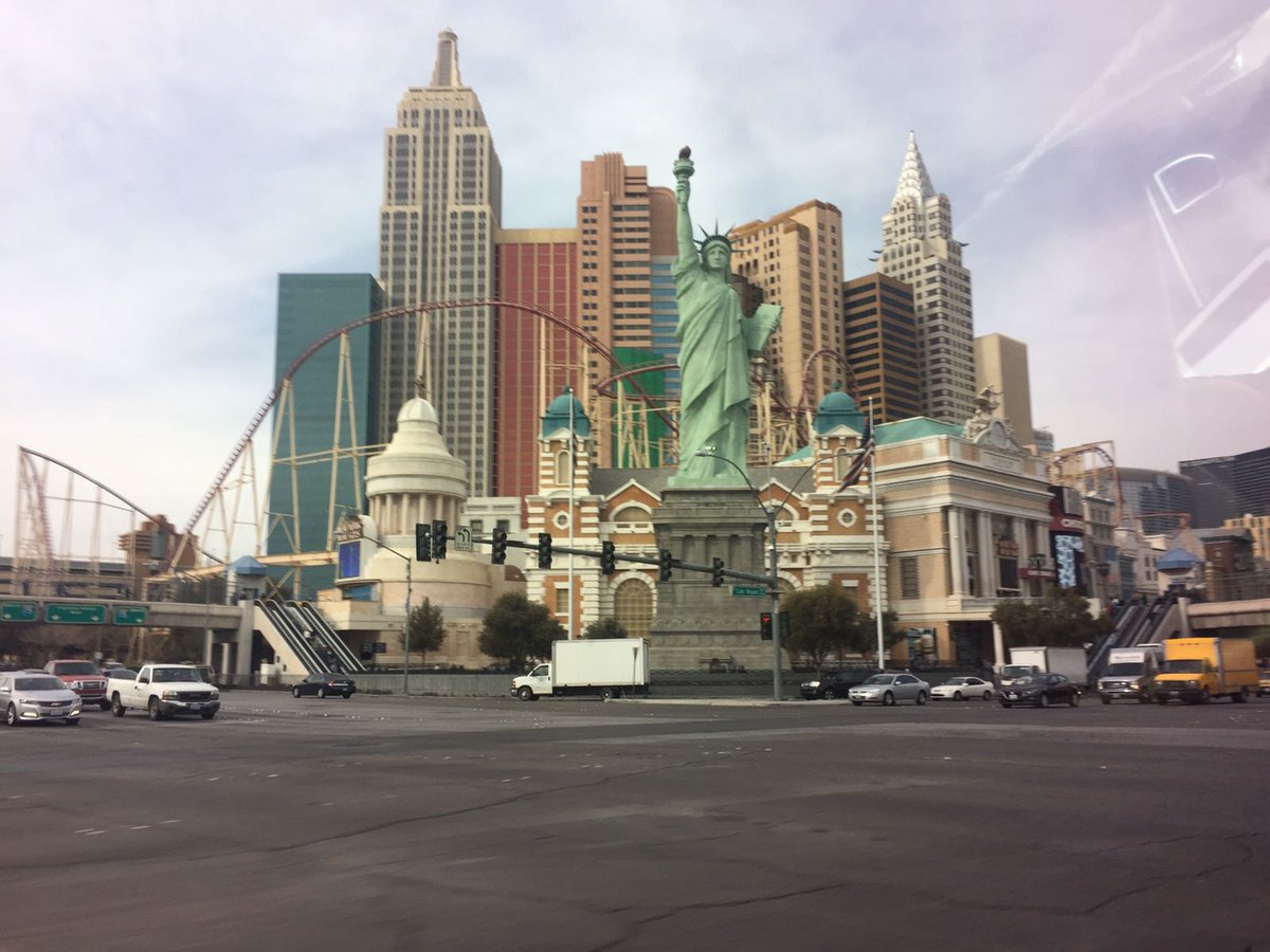 IamProgrez's tweet photo. The Great Lady herself: A reminder for us to shine when we debut at @CES for the very first time! #thedutcharecoming @DutchCES https://t.co/0x1zq78ebA