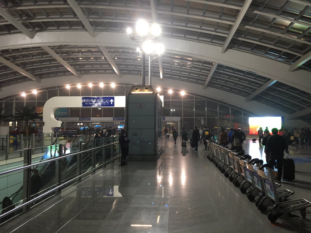 BenRoss's tweet image. It's one of those days when you can see the pollution indoors. #Beijing