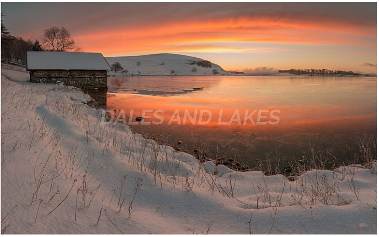 Todays #photooftheday comes from David Smith. A lovely winters scene at #Malham Tarn. dalesandlakes.com/photost…/photo/…/photo-details.html
