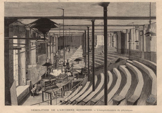 SorbonneParis1's tweet photo. Esquisse de l'amphithéâtre de physique de l'ancienne Sorbonne, datant de 1893, désormais baptisé "amphithéâtre Lefebvre". https://t.co/6g3phMHsKM